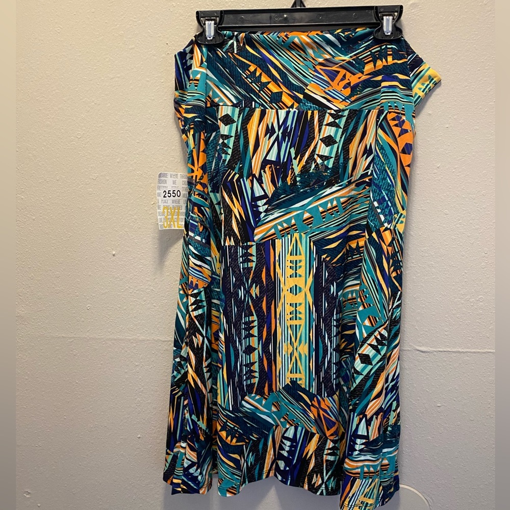 LuLaRoe Azure skirt - 3XL. NWT
